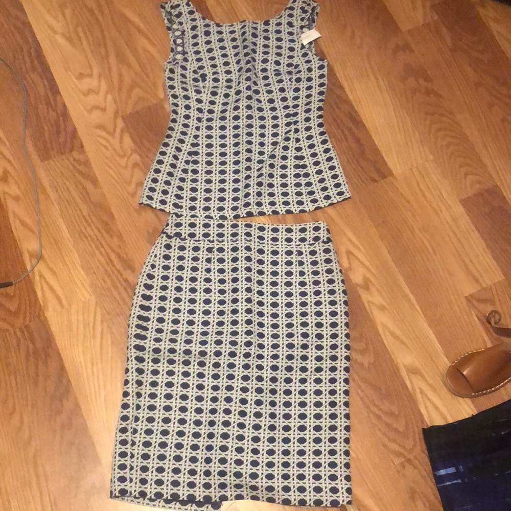 Banana republic Navy blue skirt and blouse